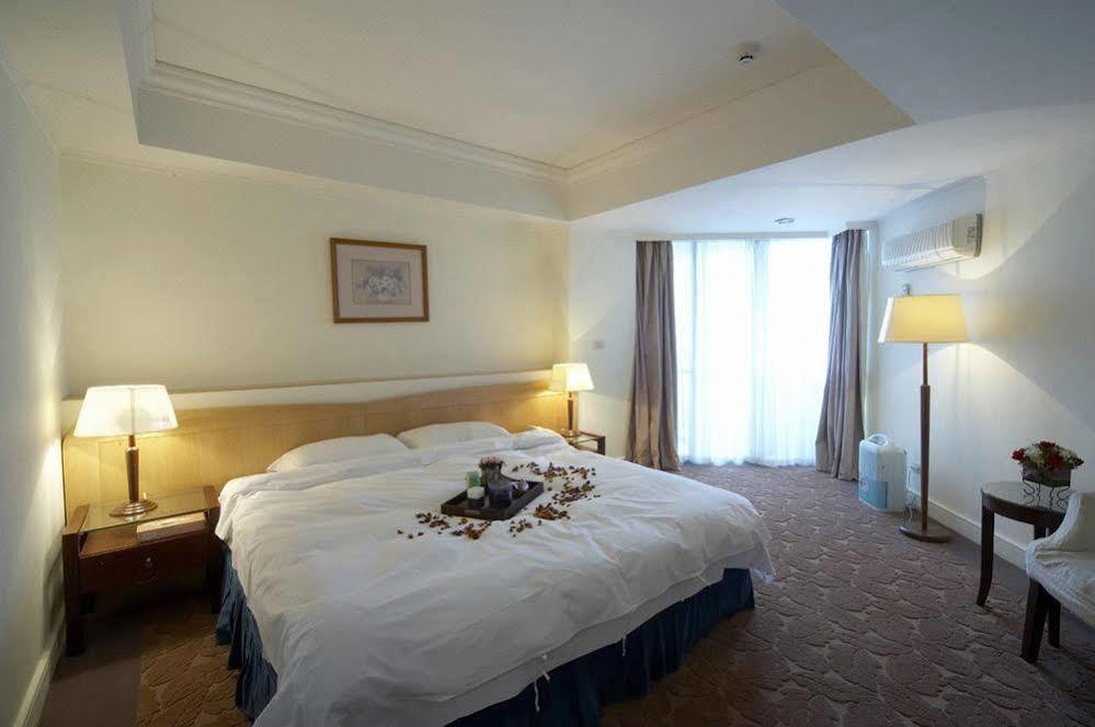 Pacific Hot Spring Hotel-green Bay 4* Taipei